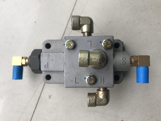 A220401000652 انتقال شیر سروو سوپاپ Fuller Slave Valve A-5000 A5000 FAST for SANY CRANE قطعات یدکی