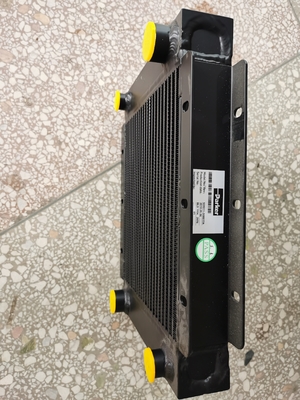 60136567 پنل مخصوص کولر 539011-D08017 برای پشته‌گیر دستیار SANY